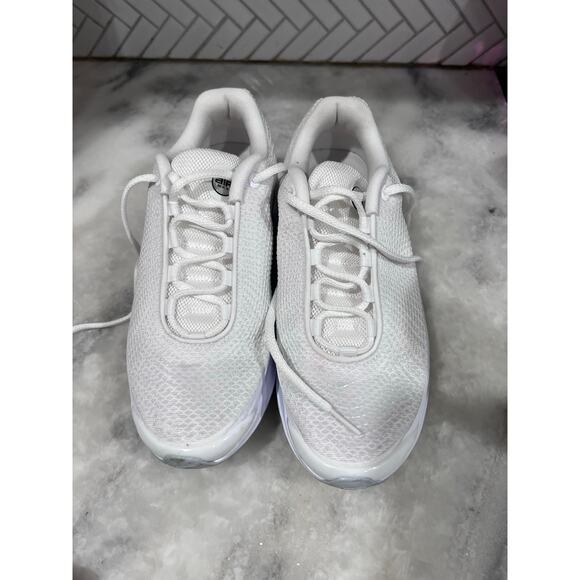 Nike Air Max Dn White Men’s 9 FJ3145-102 Running Shoes Sneaker Triple White - Picture 10 of 12